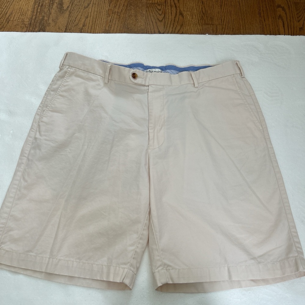 Peter millar 100% Pima cotton lightweight light sand khaki chino shorts 38